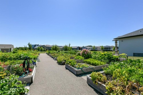 159 Chartwell Row Se, Medicine Hat, AB 