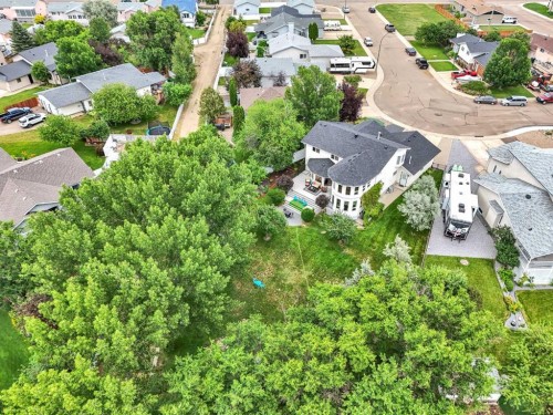 612 Sangster Crescent Sw, Redcliff, AB - Outdoor With View