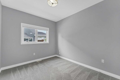 127 Hamptons Crescent Se, Medicine Hat, AB - Indoor Photo Showing Other Room