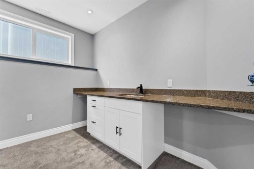 127 Hamptons Crescent Se, Medicine Hat, AB - Indoor Photo Showing Other Room