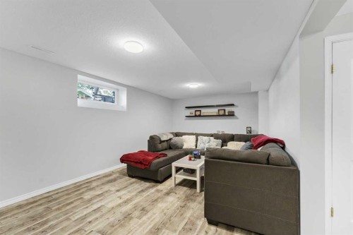 369 Stratton Way Se, Medicine Hat, AB - Indoor