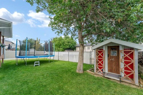 369 Stratton Way Se, Medicine Hat, AB - Outdoor