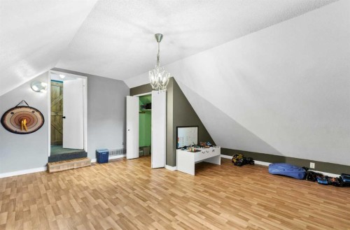 45 Cooper Road Se, Medicine Hat, AB - Indoor Photo Showing Other Room