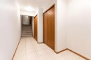 91 3 Street Se, Medicine Hat, AB  - Indoor Photo Showing Other Room 