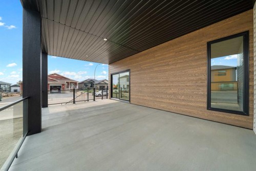 935 Maskell Place Se, Redcliff, AB - Outdoor With Deck Patio Veranda With Exterior