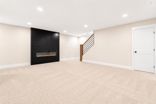 935 Maskell Place Se, Redcliff, AB - Indoor