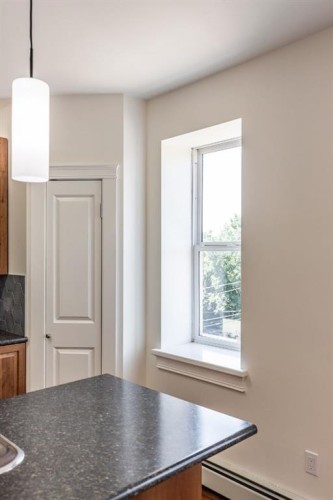 406-371 Aberdeen Street Se, Medicine Hat, AB - Indoor Photo Showing Kitchen