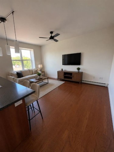 406-371 Aberdeen Street Se, Medicine Hat, AB - Indoor