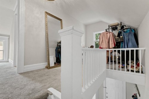 856A Braemar Street Se, Medicine Hat, AB - Indoor