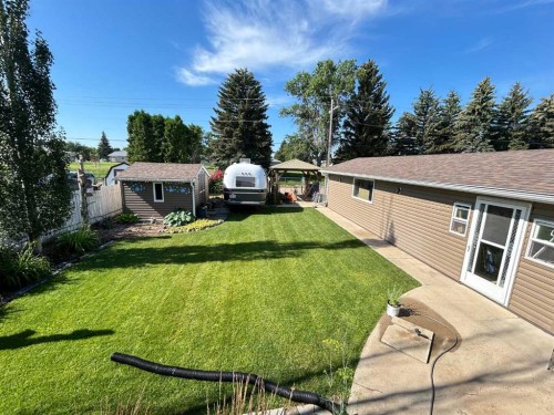 53 Carswell Road SE Medicine Hat, AB T1B 1L9