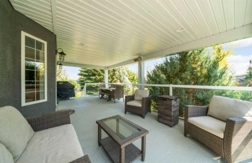 633 Spruce Way Se, Medicine Hat, AB - Outdoor With Deck Patio Veranda With Exterior
