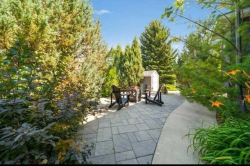 633 Spruce Way Se, Medicine Hat, AB - Outdoor