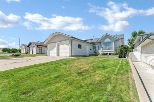 78 Rundle Road SE Medicine Hat, AB T1B 4A3