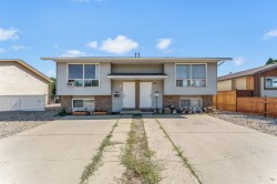 908 Ross Glen Drive SEMedicine Hat, AB T1B 3W7
