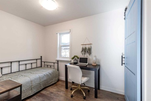 259 3 Street Nw, Medicine Hat, AB - Indoor