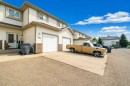 316 Washington Way Se, Medicine Hat, AB  - Outdoor 