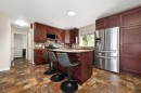33 3 Avenue East, Tilley, AB  - Indoor Photo Showing Kitchen 
