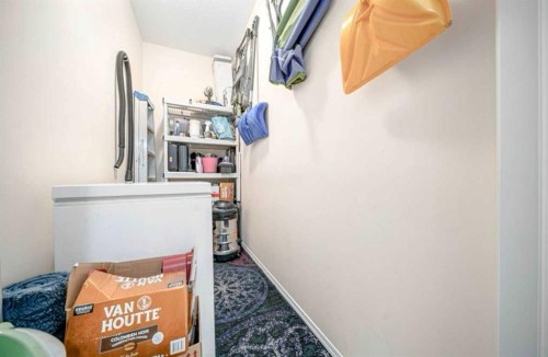 2-10 Broadway Court Nw, Redcliff, AB - Indoor