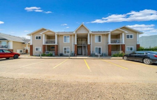 2-10 Broadway Court Nw, Redcliff, AB - Outdoor With Facade