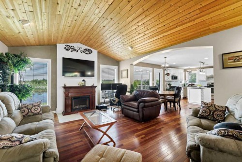 7312 Township Road 124, Rural Cypress County, AB - Indoor Photo Showing Living Room With Fireplace