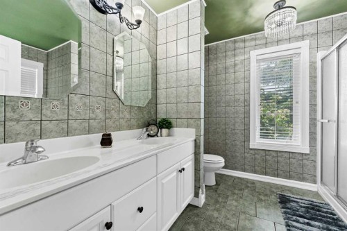 7312 Township Road 124, Rural Cypress County, AB - Indoor Photo Showing Bathroom