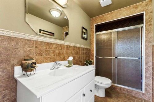 7312 Township Road 124, Rural Cypress County, AB - Indoor Photo Showing Bathroom