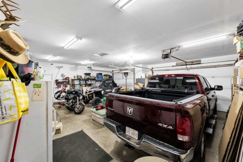 7312 Township Road 124, Rural Cypress County, AB - Indoor Photo Showing Garage