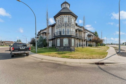 19-298 Somerset Way Way SE Medicine Hat, AB T1B 0E9