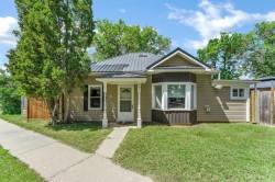 212 6 Street SEMedicine Hat, AB T1A 1H1