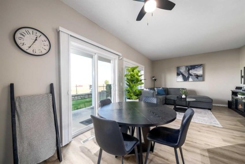 244 Northlands Pointe Ne, Medicine Hat, AB - Indoor Photo Showing Dining Room