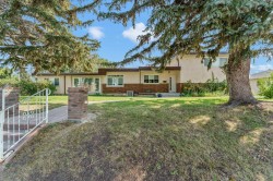 303 10 Street SWMedicine Hat, AB T1A 4R3