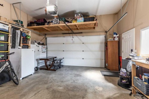 26 Ranchlands Way Ne, Medicine Hat, AB - Indoor Photo Showing Garage