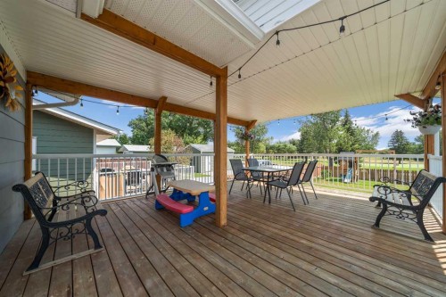109 Centennial Park Crescent East, Bow Island, AB - Outdoor With Deck Patio Veranda With Exterior