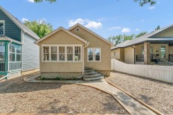 953 5 Street SEMedicine Hat, AB T1A 0P3
