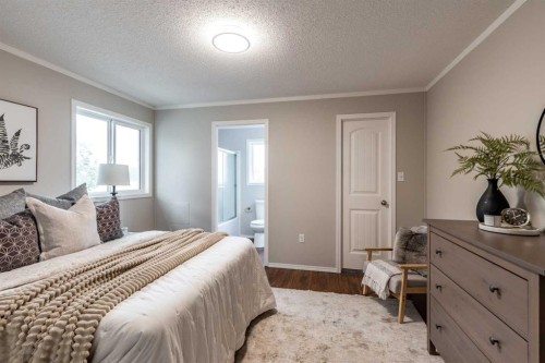 48 Chartwell Place Se, Medicine Hat, AB 