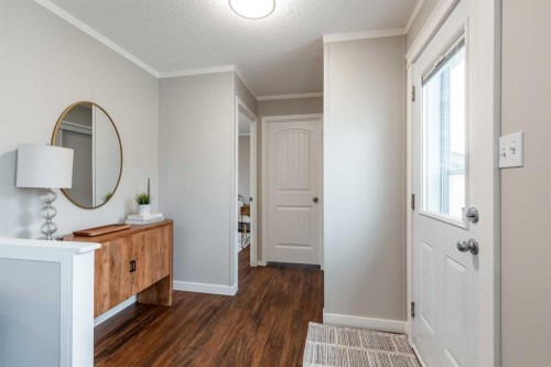 48 Chartwell Place Se, Medicine Hat, AB 