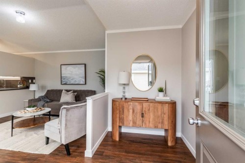 48 Chartwell Place Se, Medicine Hat, AB 