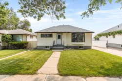 109 4 Street SEMedicine Hat, AB T1A 0J7