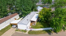 49-4000 13 Avenue SEMedicine Hat, AB T1B 1J3