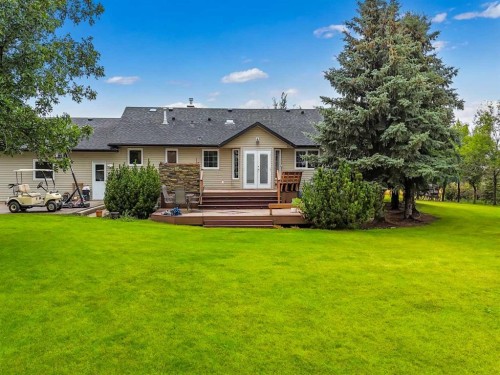 104063 Range Road 111, Bow Island, AB - Outdoor With Deck Patio Veranda