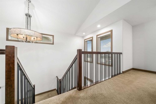 38 Sterling Link Se, Medicine Hat, AB - Indoor Photo Showing Other Room
