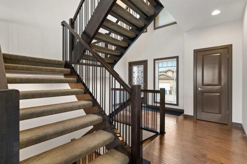 38 Sterling Link Se, Medicine Hat, AB - Indoor Photo Showing Other Room