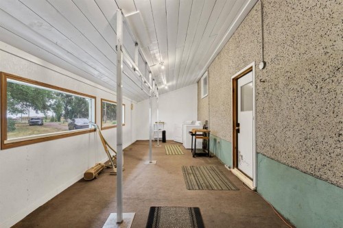 12417 Range Road 71, Rural Cypress County, AB - Indoor Photo Showing Other Room