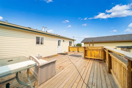210 5 Street Nw, Redcliff, AB - Outdoor With Deck Patio Veranda With Exterior