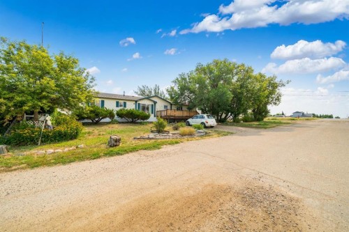 210 5 Street Nw, Redcliff, AB - Outdoor With View