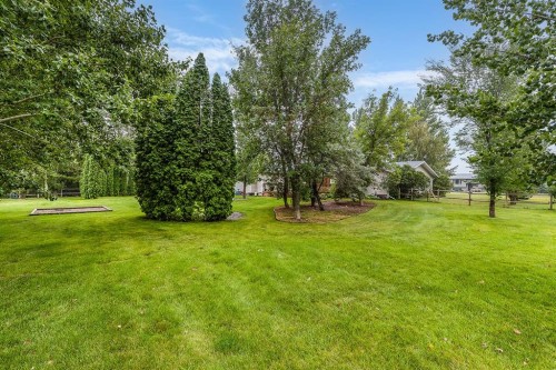 22 5 Avenue, Seven Persons, AB - Outdoor