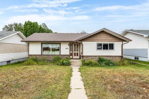 2867 16 Ave SE Medicine Hat, AB T1A 3T8
