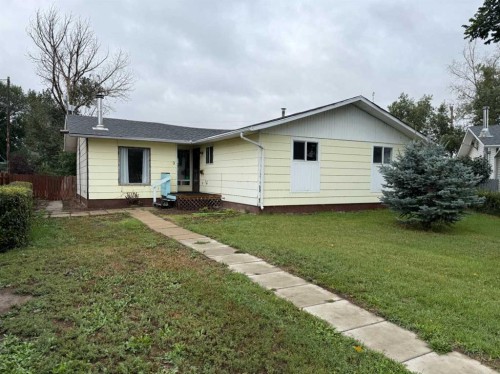 9 Heather Court, Irvine, AB 