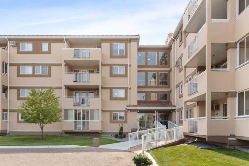 412-22 Park Meadows Drive SE Medicine Hat, AB T1B 4E8
