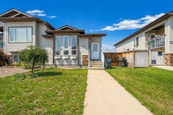 96 Northlands Crescent NE Medicine Hat, AB T1C 2A9